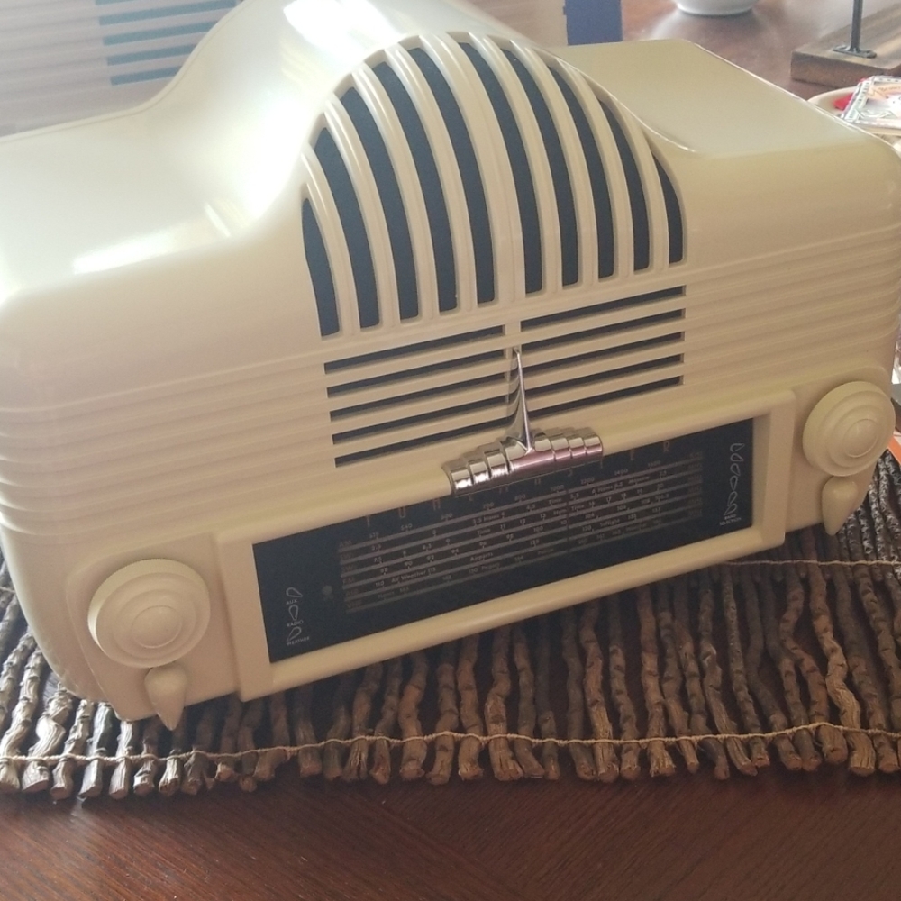 Vintage New, 1980's Sharper Image Radio Replica